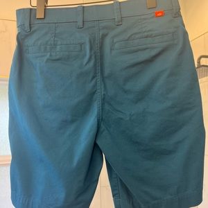 Nike Dri-FIT UV 9” Men's Size 32 Blue/Teal Golf Shorts